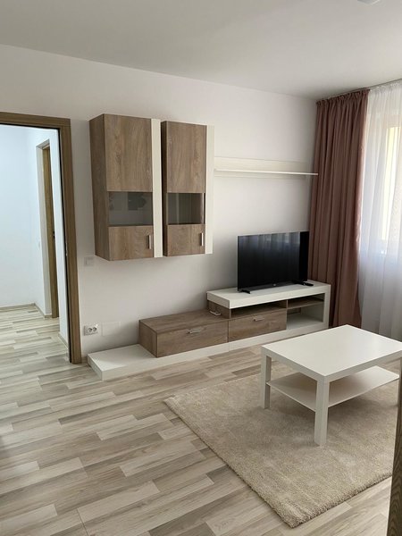 1 Mai, Piata Chibrit,